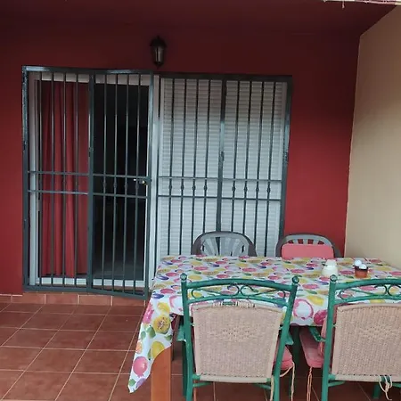 Apartment En Campo De Golf Y Cerca De La Playa *